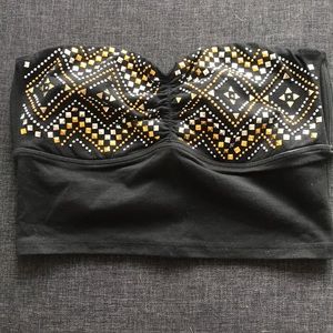 NEW WITH TAGS strapless crop top.